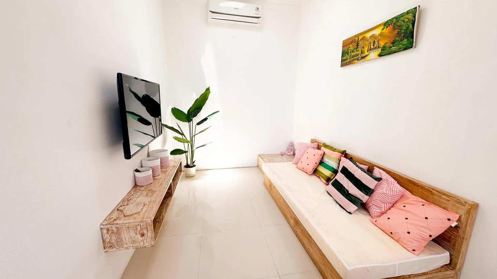 Casa De Three Seminyak Beach Villa Seminyak (Bali)