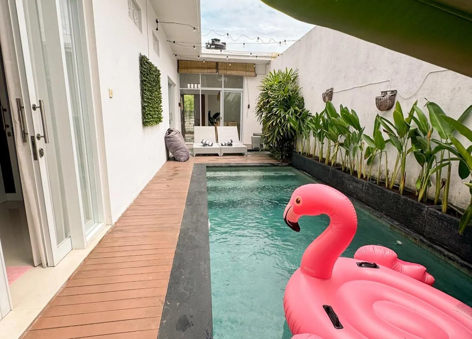 Villa Casa De Three Seminyak Beach